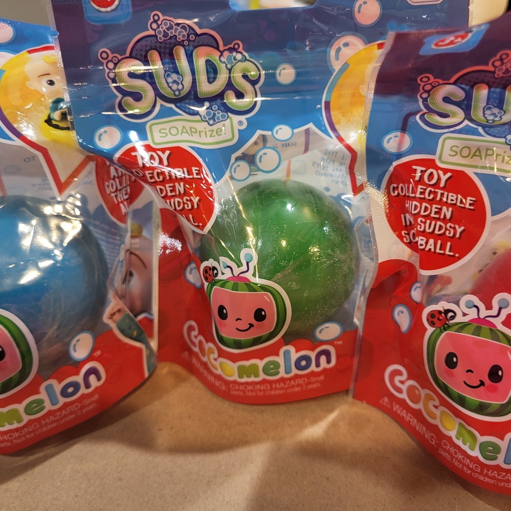 Suds Soaprize Bath Toy Set - Blue, Green, Red